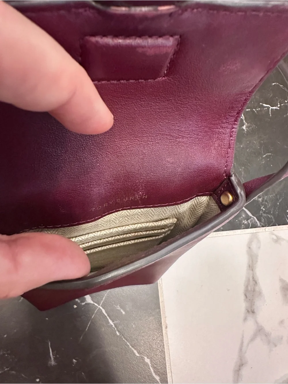 Tory Burch Miller Leather Crossbody Phone Bag - Plum